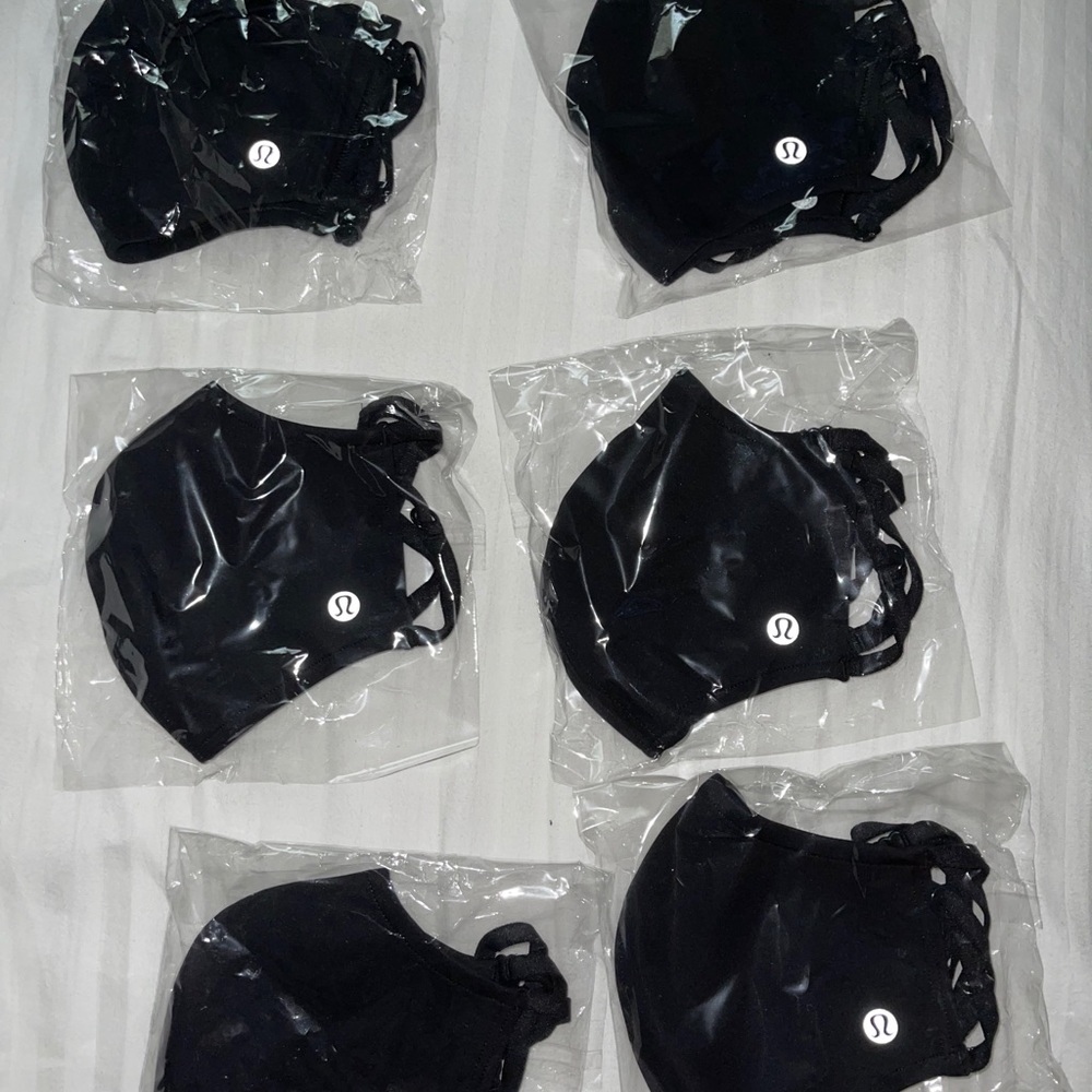 Lululemon face masks (6 pack)